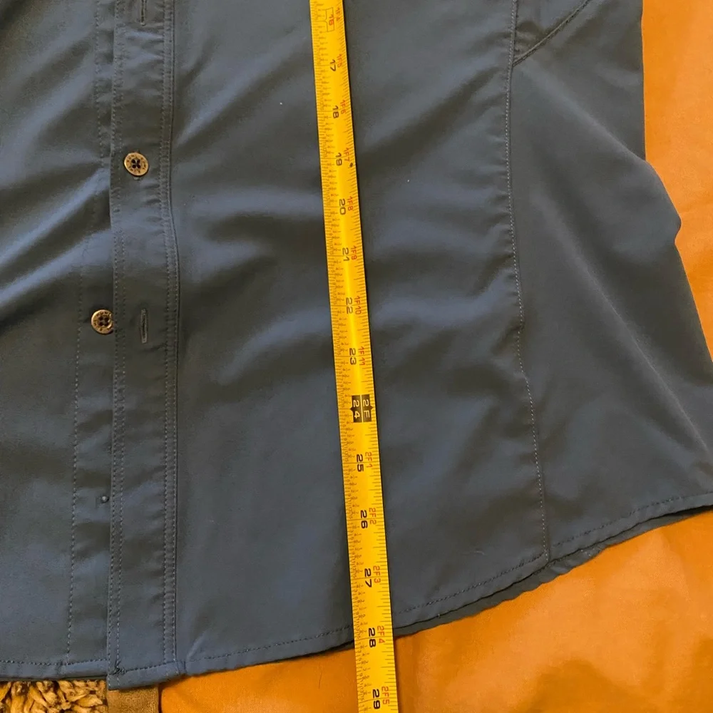2 For 1 Men's KUHL Blue and Gray Short Sleeve button up Shirts - VG Condition - Picture 7 of 12
